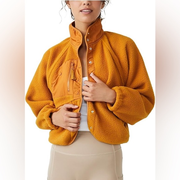 Free People Jackets & Blazers - COPY - NWT! Free People Movement jacket